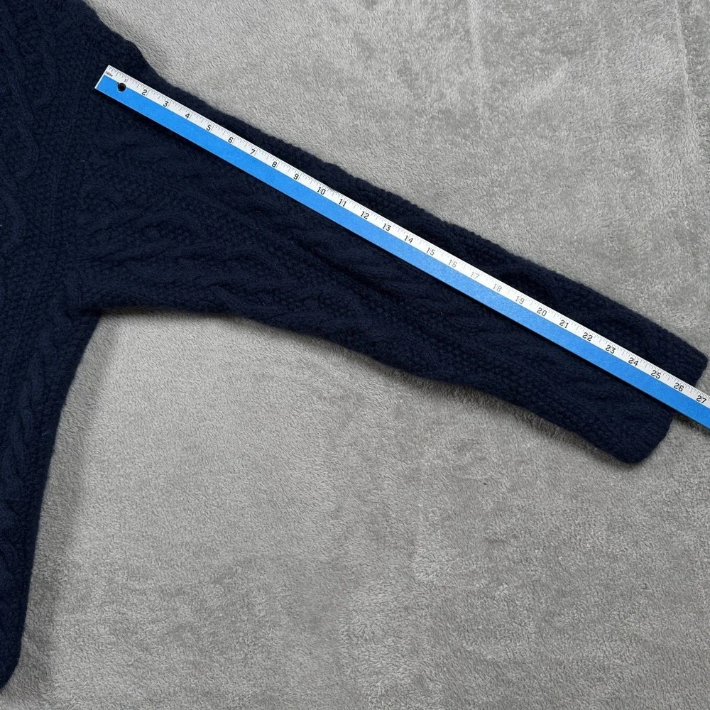 Vintage J Crew Mens Large Blue 100% Wool Cable Knit By Hand Pullover Sweater